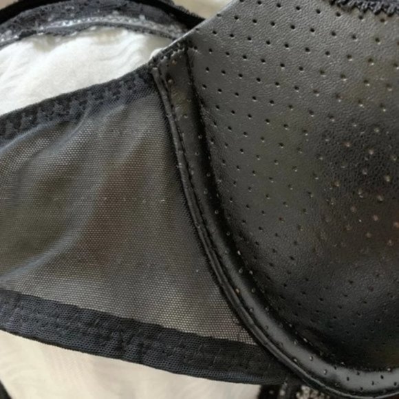 Rare Bombshell Miraculous Faux Leather 32B Push-up Bra Racerback - Picture 10 of 16